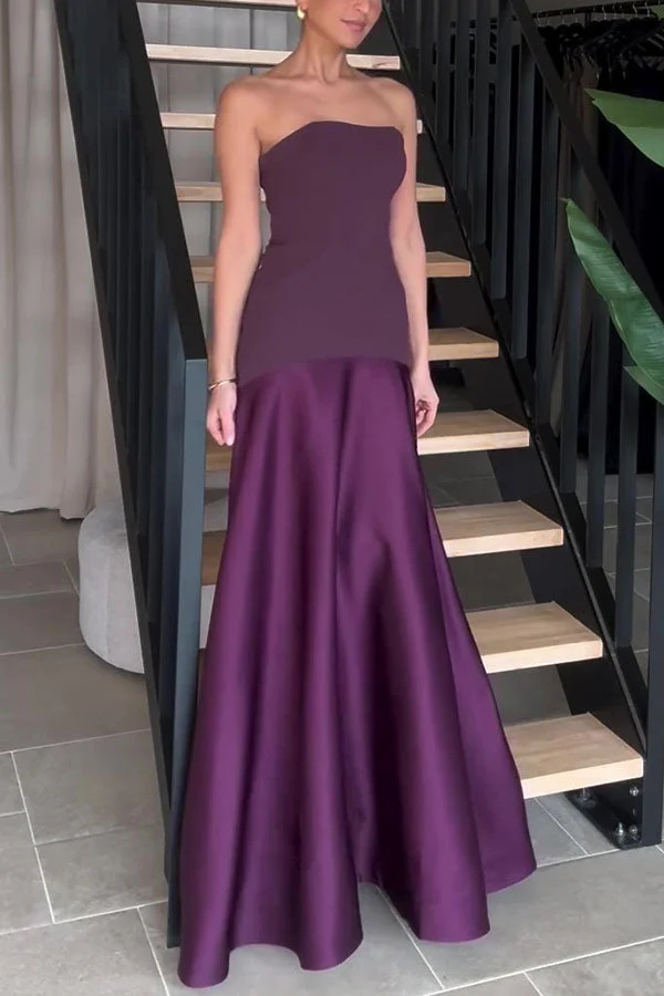 TINATII | Satin Kleid Trägerlos mit Flare-Schnitt