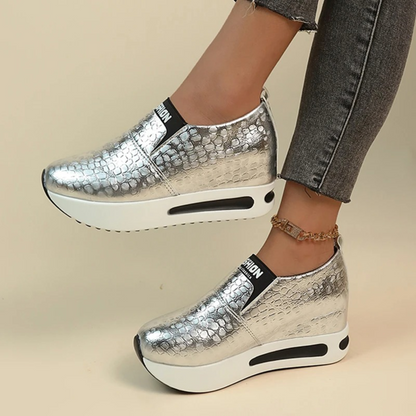 TINATII | Damen-Sneaker mit Schlangenmuster in Silber und Gold