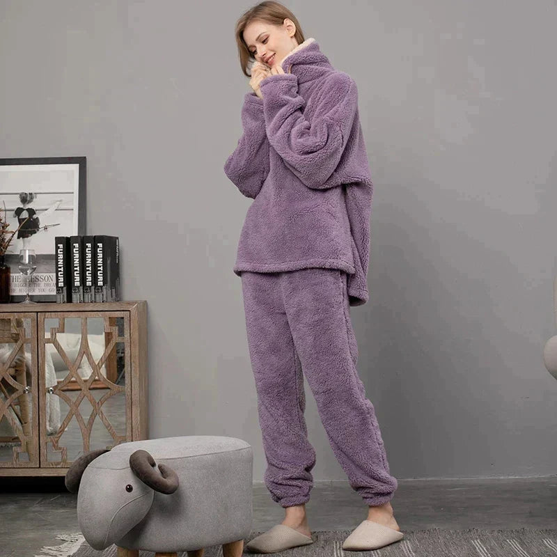 TINATII | Damen Fleece Pyjama Set