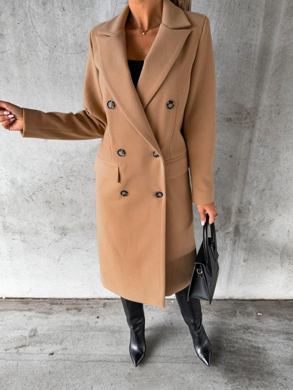 TINATII | Elegante und bequeme Damenjacke