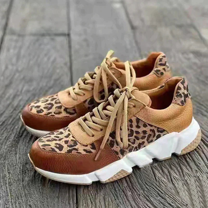 TINATII | Lässige Leoparden-Sneakers mit dicken, vulkanisierten Sohlen