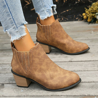 TINATII | Vintage Stiefeletten mit Klobigem Absatz