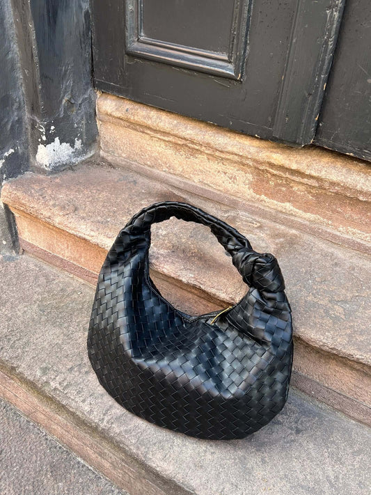 TINATII | Stilvolle Satchel Umhängetasche Medium aus tierfreundlichem Leder