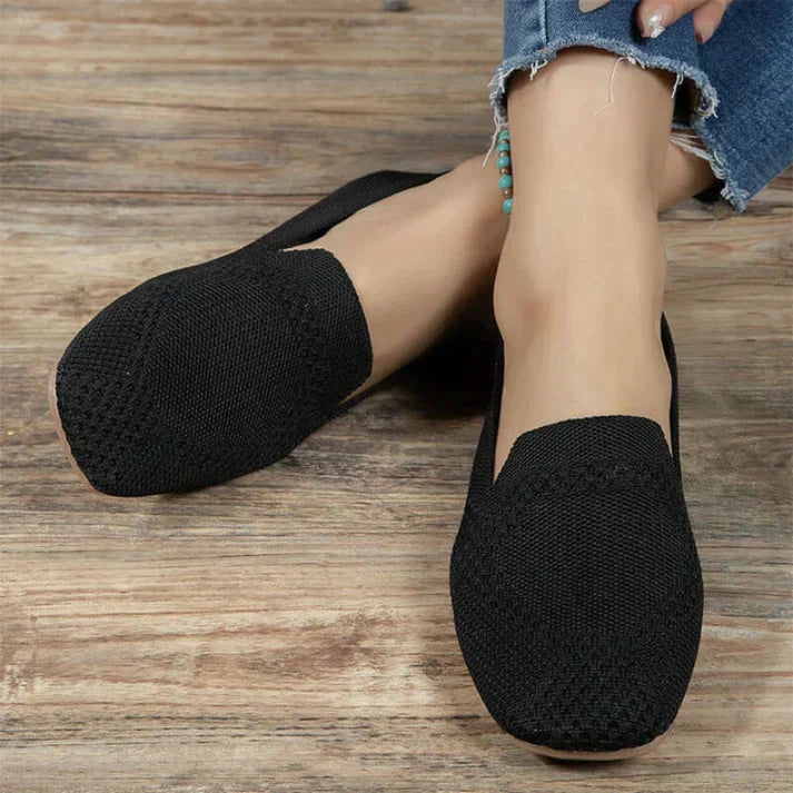 TINATII | Bequeme Damen Slipper - Schuhe für glückliche Füße