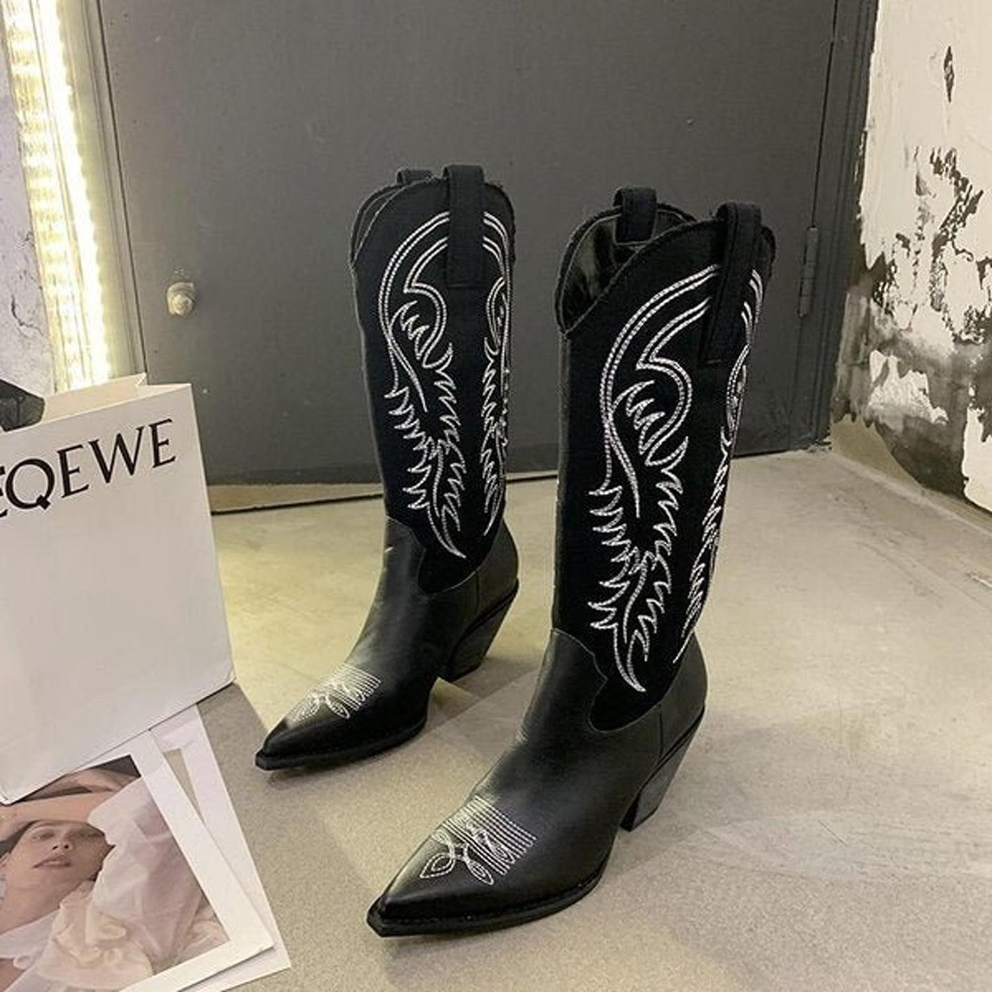 TINATII | Bequeme Wildlederstiefel für Damen – Stilvolle und Raffinierte Stiefel