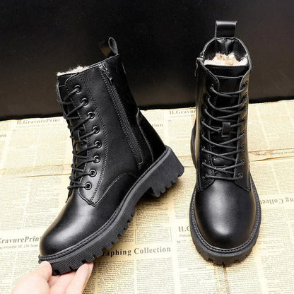 TINATII | Schwarze Leder Winterstiefel für Damen