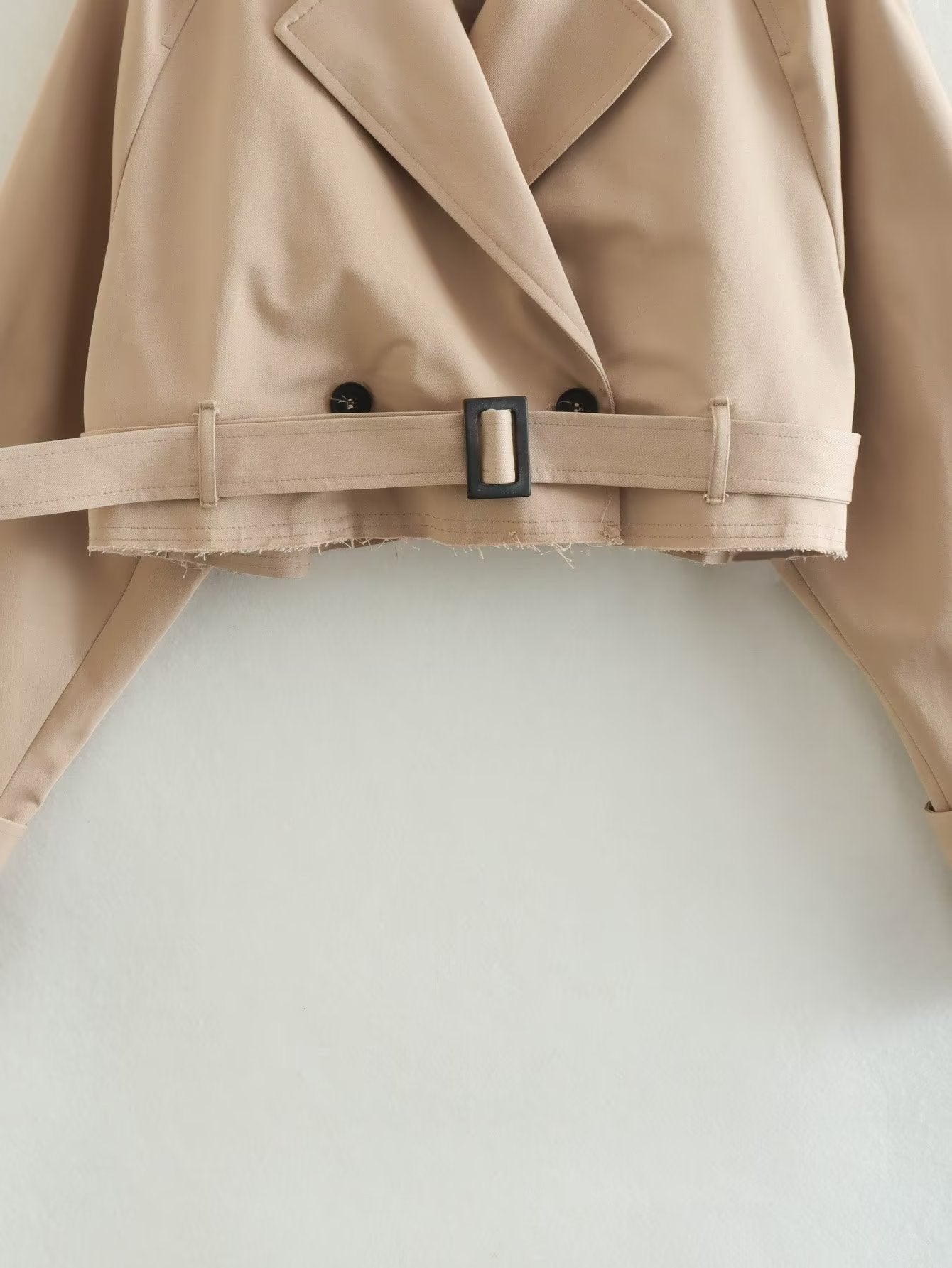 TINATII | Beige Damen Kurzjacke - Klassische Jacke für jeden Anlass