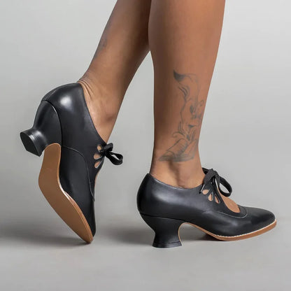 TINATII | Edwardianische Lederschuhe für Damen