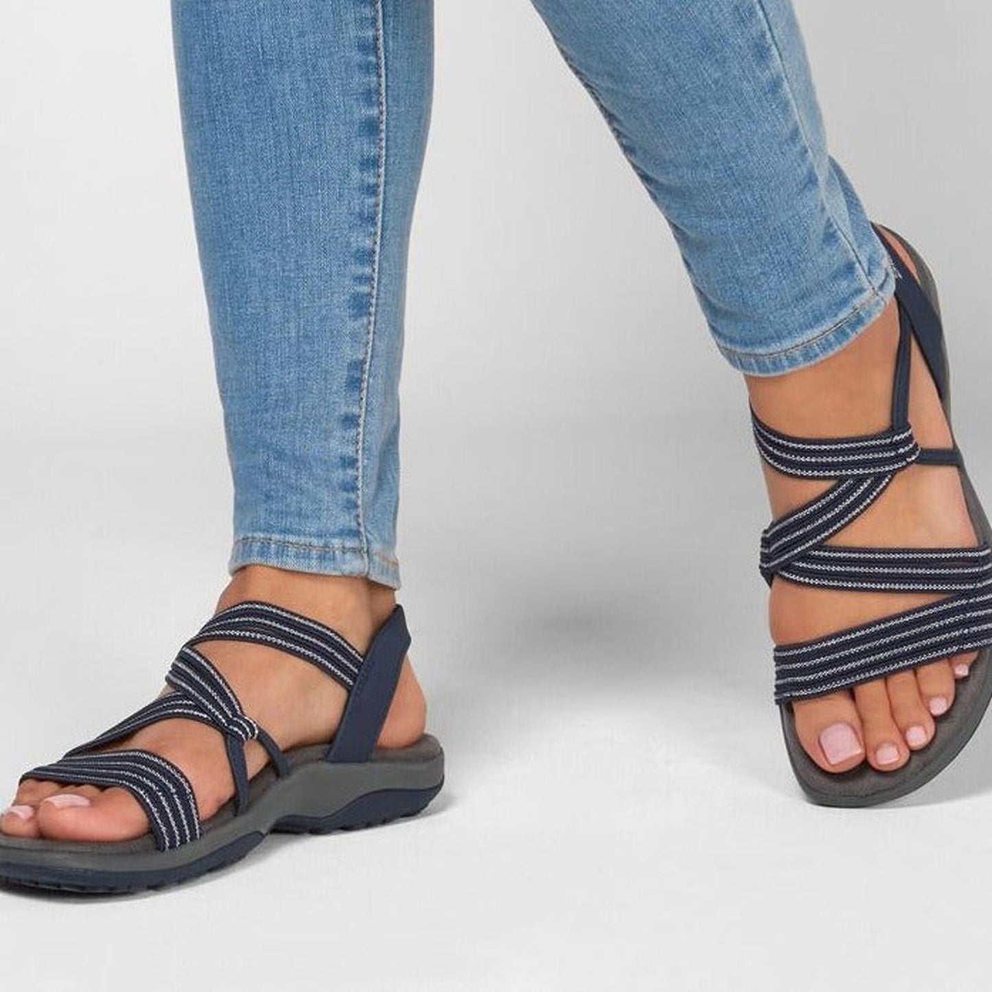 TINATII | Orthopädische Riemchensandalen mit Weicher Sohle in Übergröße für Damen