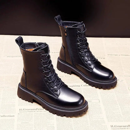 TINATII | Schwarze Leder Winterstiefel für Damen