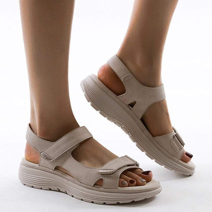 TINATII | Orthopädische Damen Sandalen mit verstellbaren Riemen