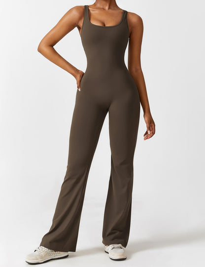 TINATII | Hals Jumpsuit mit Ausgestellten Beinen - Elegantes Design